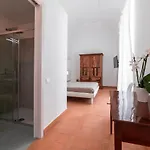 Ami Bed & Breakfast