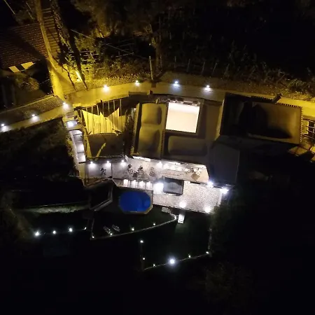 Alojamento de Acomodação e Pequeno-almoço Ami Scala